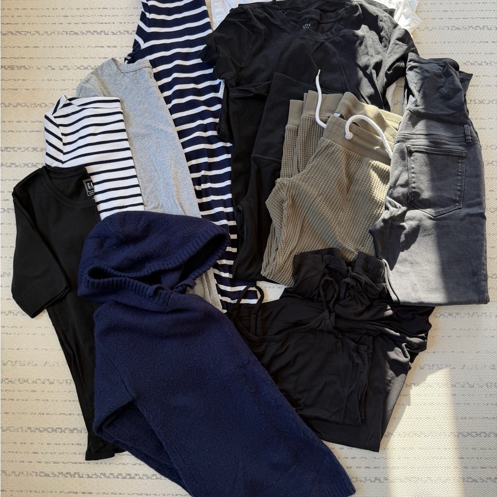 Gap Maternity Clothing Bundle - image 1